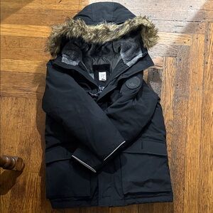 GAP kids Black Puffer Jacket with Faux Fur Hood